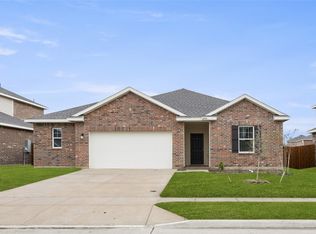 2404 Bull Creek Rd, Red Oak, TX 75154