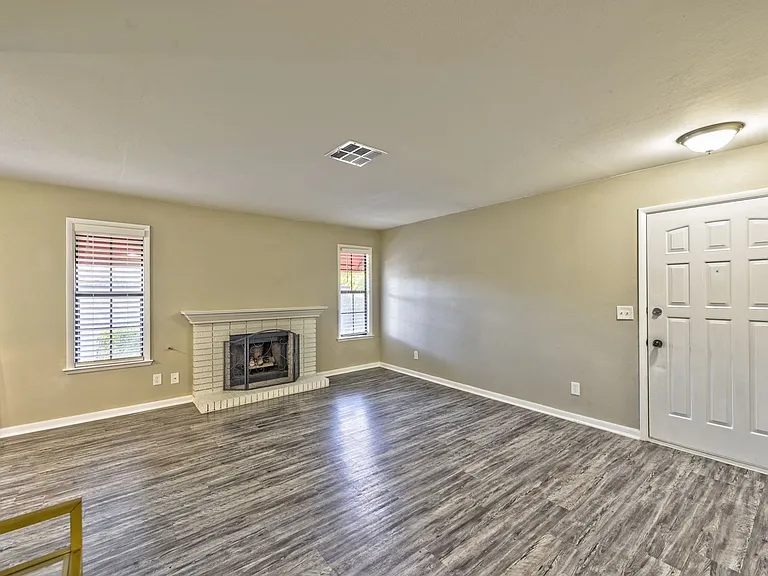 6617 W Tropicana Ave #101 — Photo 7