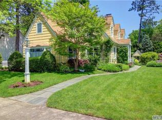 139 Euston Rd, Garden City, NY 11530