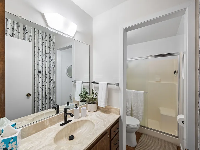 1001 Commonwealth Dr #179 — Photo 16