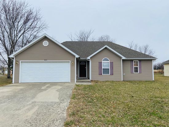 511 N Benton Ave Bolivar Mo 65613 Realtor Com