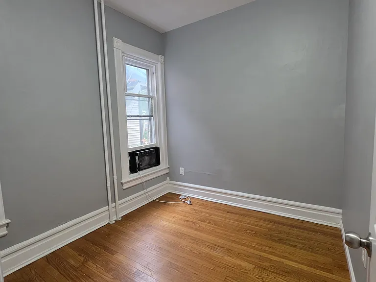 1224 W Turner St #1 — Photo 8
