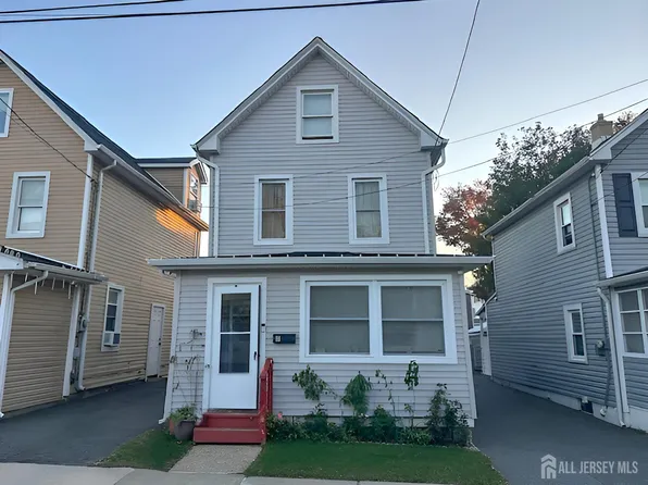 8 Clinton St, South River, NJ 08882