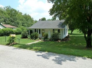 5189 Long Shop Rd, Blacksburg, VA 24060