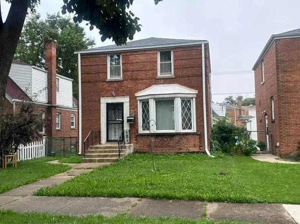 842 Marshall Ave, Bellwood, IL 60104