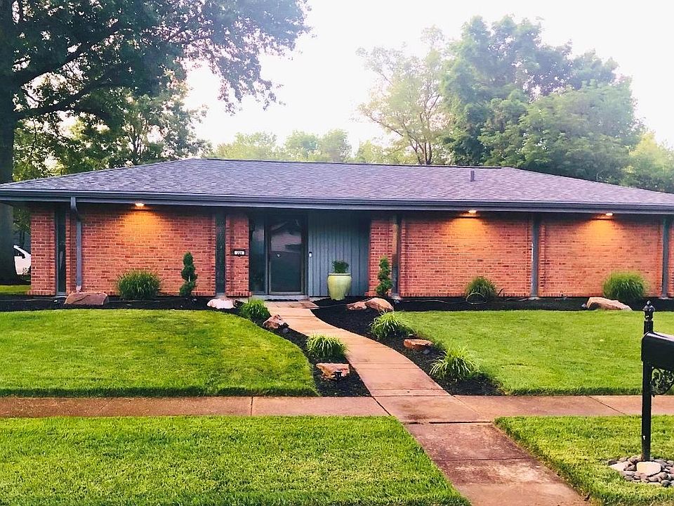 1st image of 221 Fawn Meadows Dr