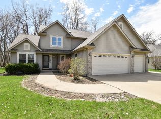 201 E Dells Rd, Silver Lake, WI 53170