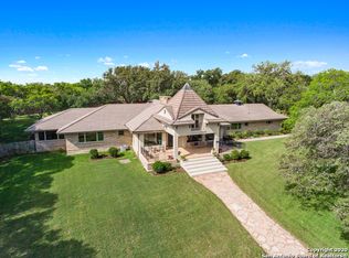 9006 Callaghan Rd, San Antonio, TX 78230