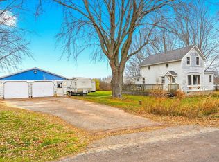 720 Pioneer Rd, Wilson, WI 54027