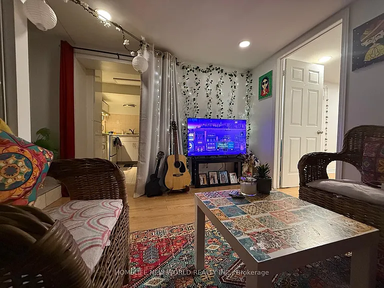 20 Castlebury Cres N #BASEMENT — Photo 21