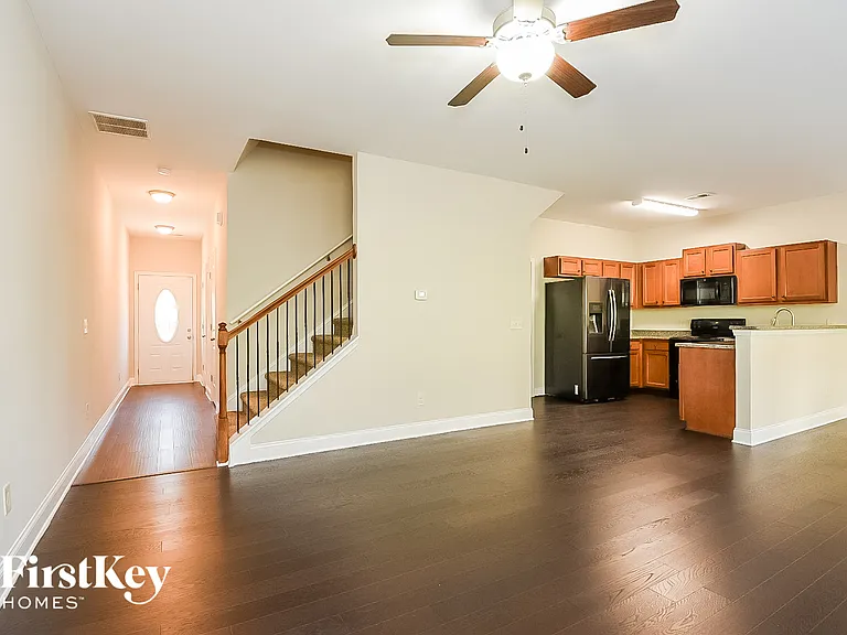 114 Bethany Manor Dr — Photo 5