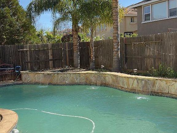 2nd image of 12402 Canyonlands Dr