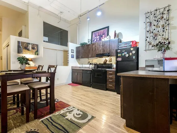 1555 California St, Denver, CO