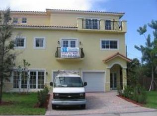 715 SW 9th Ter, Fort Lauderdale, FL 33315