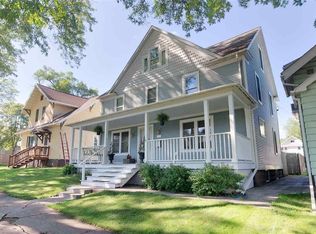 725 11th St N, Virginia, MN 55792