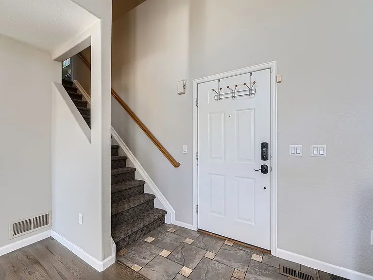 4466 Hunterwood Dr — Photo 3