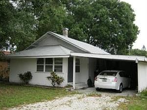 1st image of 4055 Iroquois Ave