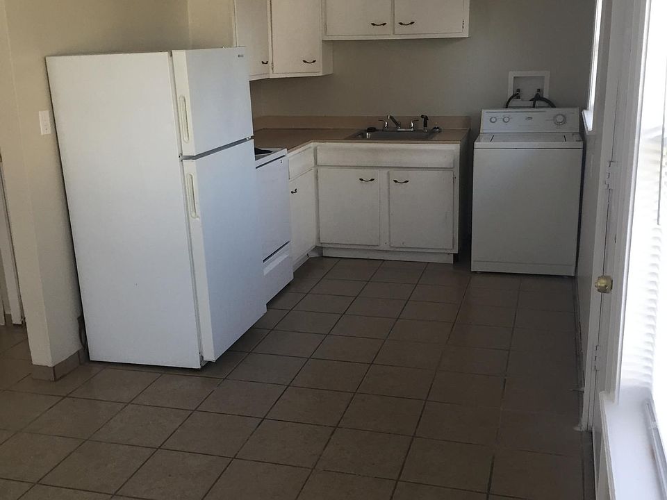 1st image of 507 NW Westvale Cir #B