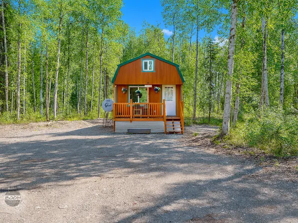 13235 N Foraker St, Willow, AK 99688