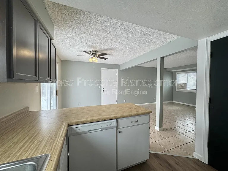 16967 E Tufts Pl — Photo 9