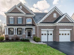 1601 Briarwood Dr, Pittsburgh, PA 15237
