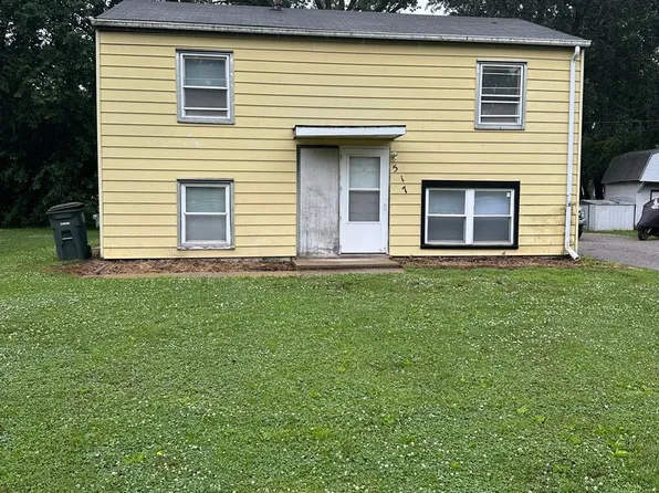 517 Nicholas St, Waterloo, IA 50707