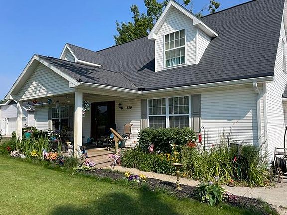 2nd image of 1820 Suisse Ln