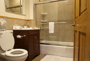 Rented by Easy Rental LLC