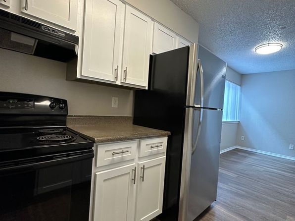 7 Cantril St #19-305