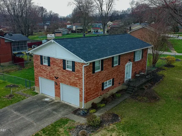 2700 Stephan Rd, Louisville, KY 40214