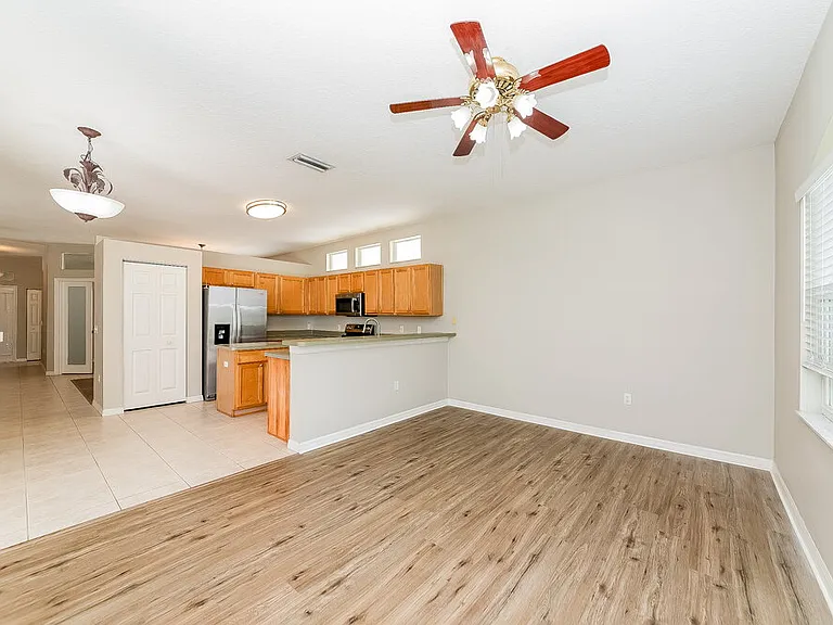 1252 Millbrook Cir — Photo 3