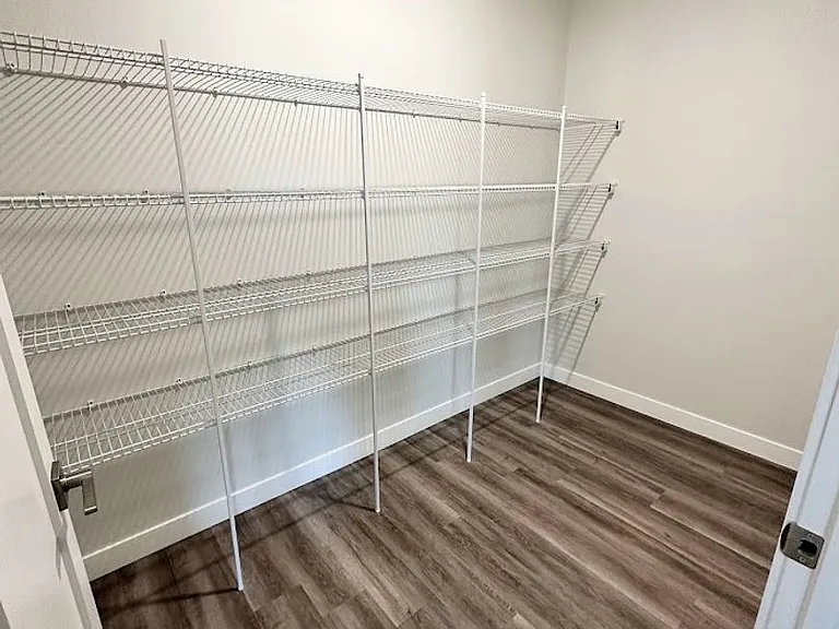 715 Lake Shore Dr NE #115 — Photo 19