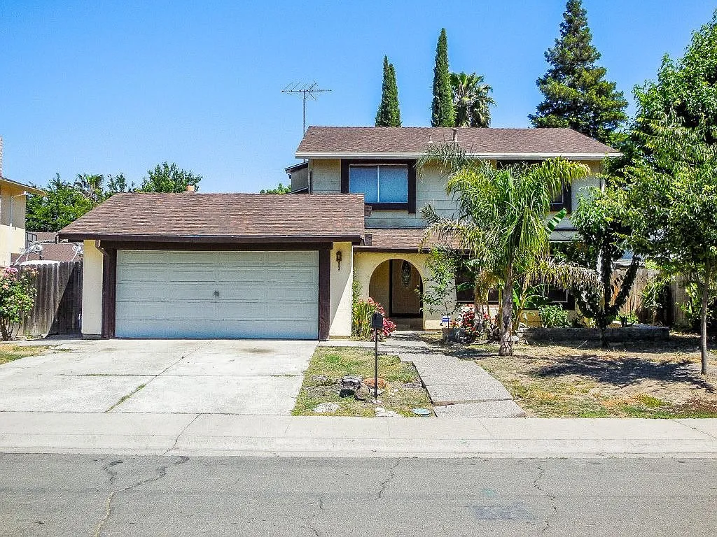 7349 Alcedo Cir photo 1
