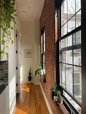 Rented by Gold-Stone Realty | media 15