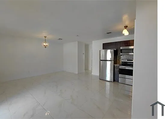 5641 NW 15th St #3 — Photo 8