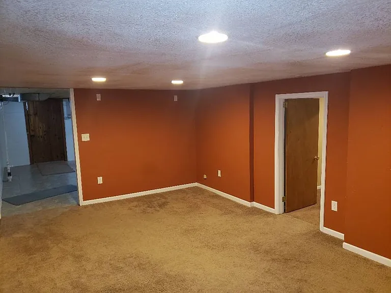 2653 Letchworth Pkwy — Photo 8
