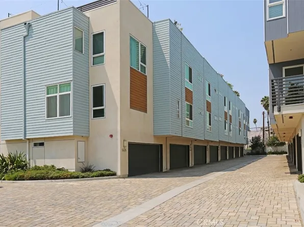 5640 Observation Ln, Los Angeles, CA 90028