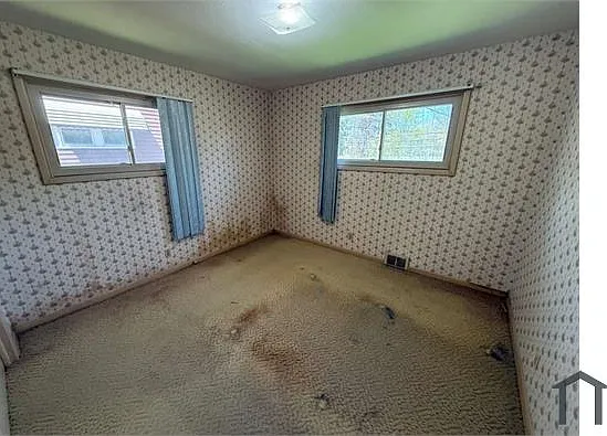 22050 Chardon Rd — Photo 17