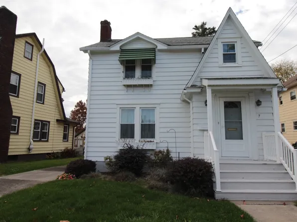 7 Kneeland Ave, Binghamton, NY 13905