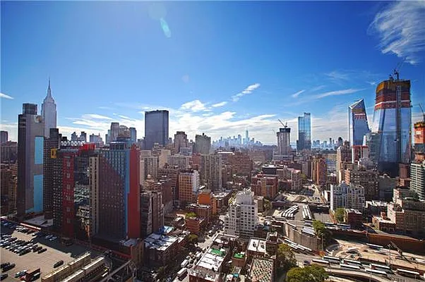 Rented by Addison Property Group | media 9