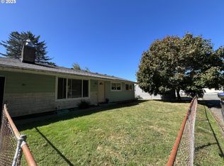 94242 7th St, Gold Beach, OR 97444