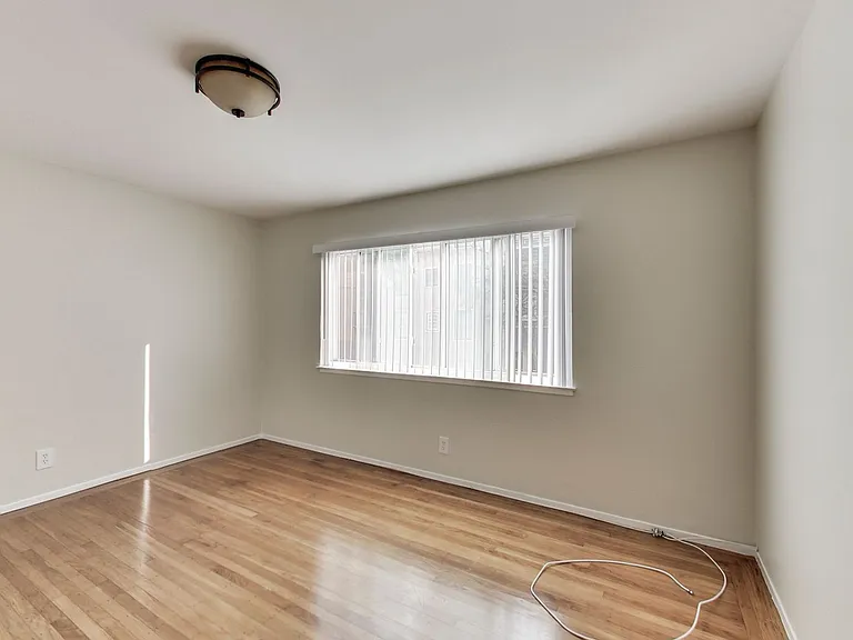 1220 Hayes St #1 — Photo 10