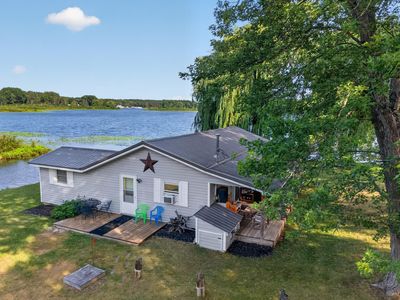 9582 N Shore Dr, Evart, MI, 49631