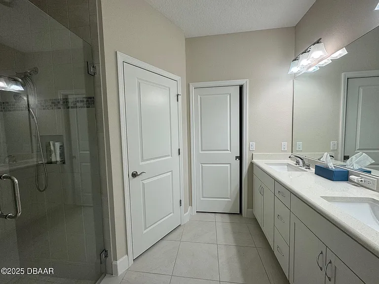 1016 Sea Shell Ct — Photo 7