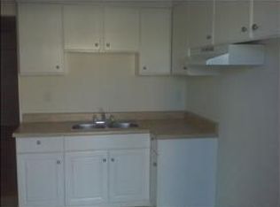 1320 Drewry St, Richmond, VA 23224