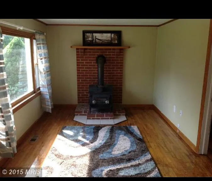 115 Hammond St — Photo 4