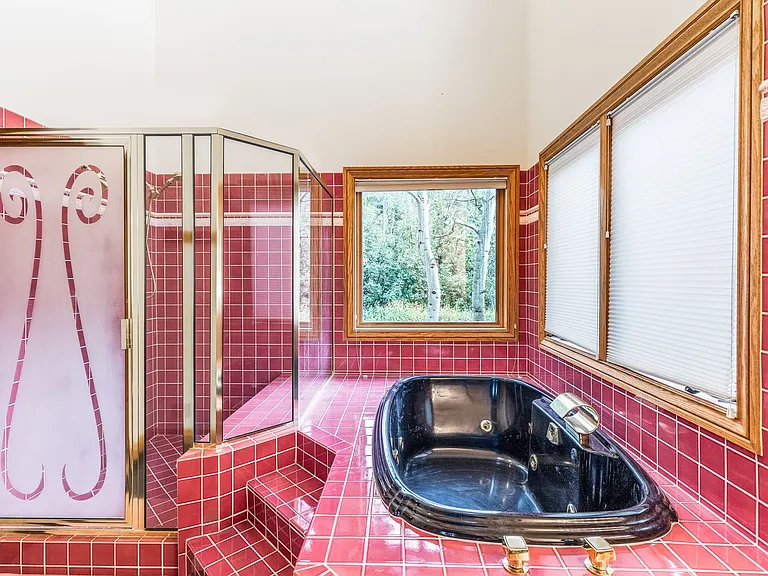 2524 Aspen Springs Dr — Photo 5