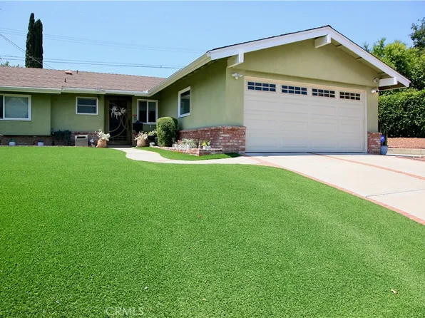 11849 Pierce St, Sylmar, CA 91342