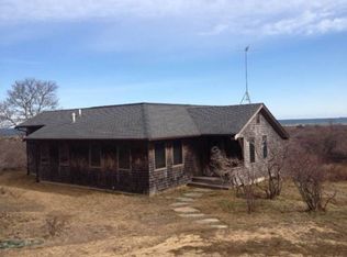382 Lighthouse Rd, Aquinnah, MA 02535