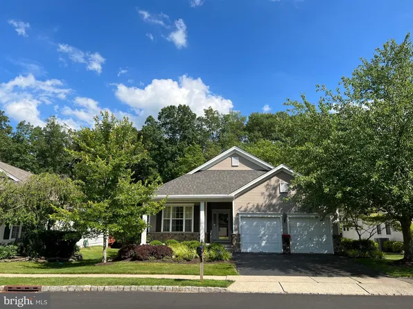 30 Stanford Rd E, Pennington, NJ 08534